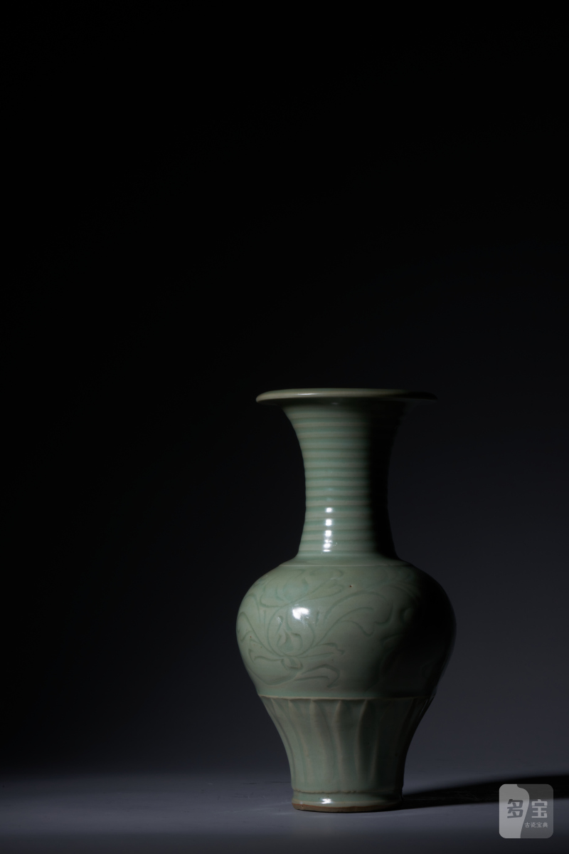 明代 龙泉要梅子青釉刻花凤尾尊 - 图3